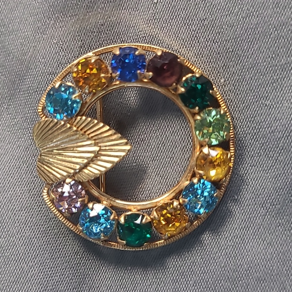 Elegant 1/20 14kt Gold Multicolor Gemstone Brooch